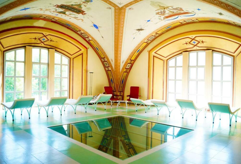 Chez Louise, Appartement T3 A Deux Pas Du Centre Bagnères-de-Luchon Buitenkant foto